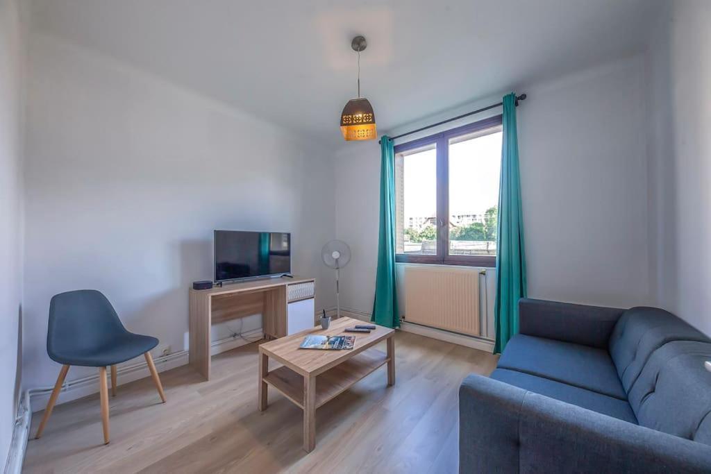 Appartement Au Bord De La Leysse A Chambéry 외부 사진